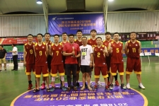 中國巨石榮獲“濮院毛衫創(chuàng)新園”杯籃球聯(lián)賽甲組冠軍