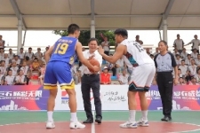 川味十足！第八屆“巨石杯”籃球賽巴適得很！