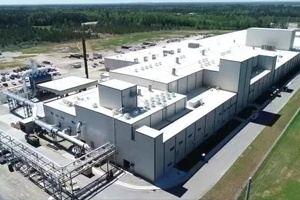 巨石美國(guó)年產(chǎn)9.6萬噸玻璃纖維池窯拉絲生產(chǎn)線點(diǎn)火