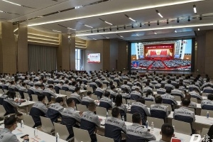 增底氣、強干勁！中國巨石黨員干部熱議黨的二十大報告